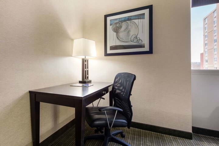 Room 13 of 41