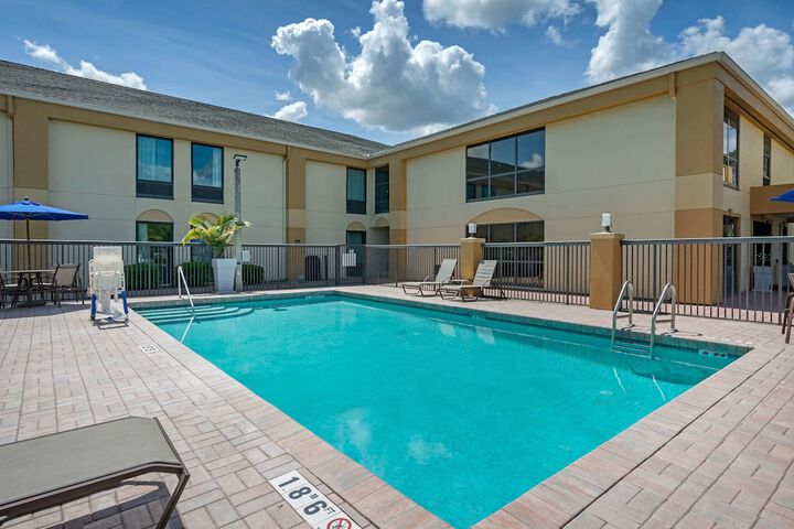 Pool 7 of 38