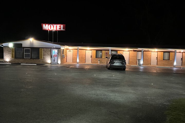 Hotel 4 of 17