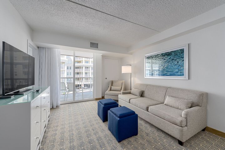 Room 45 of 111