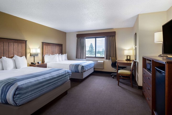 Room 40 of 65
