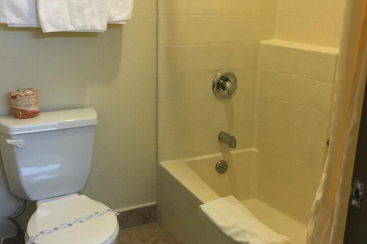 Room 42 of 44