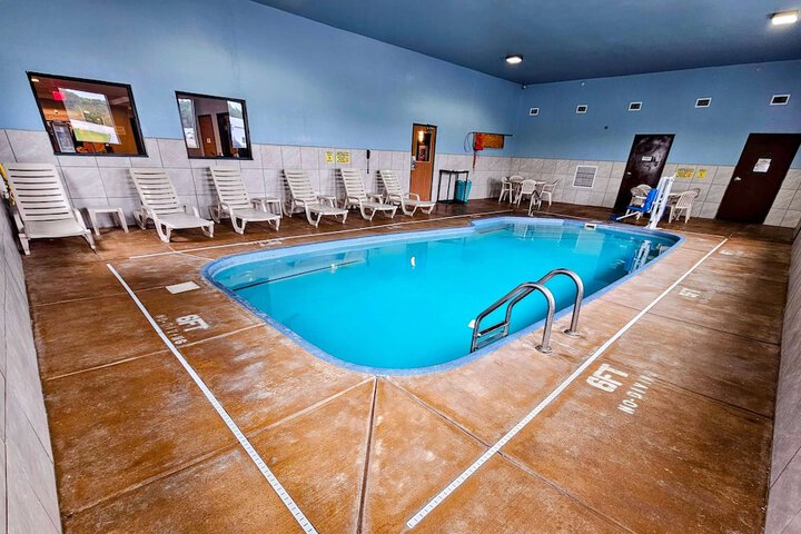 Pool 3 of 14
