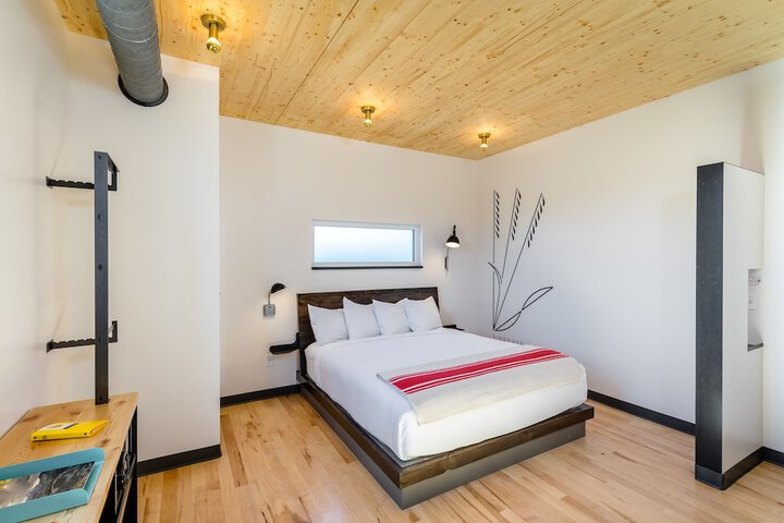 Room 30 of 56