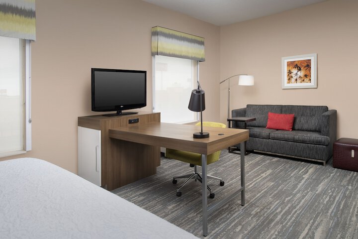 Hampton Inn & Suites Lake City