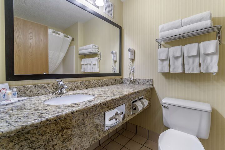 Comfort Inn & Suites Bothell - Seattle North