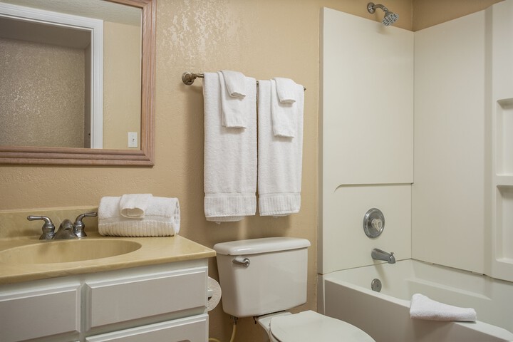 Room 18 of 24