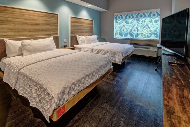Room 16 of 20