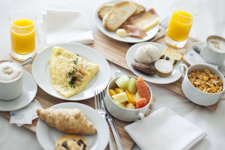 Breakfast/Coffee Service 36 of 47