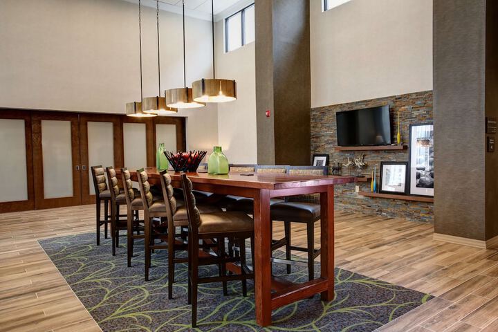 Hampton Inn & Suites Baltimore / Aberdeen