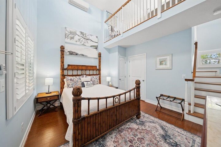 Seaglass Inn
