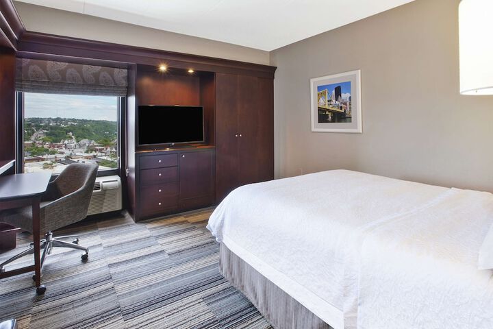 Room 18 of 27