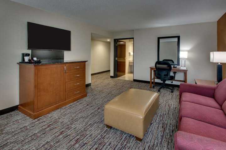 Room 29 of 69