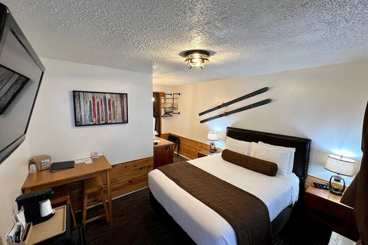 Shasta Inn