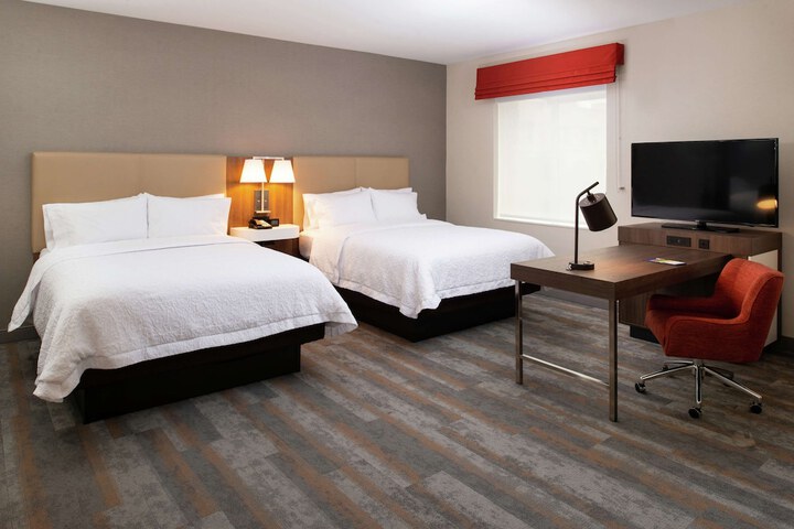 Hampton Inn & Suites Buena Park