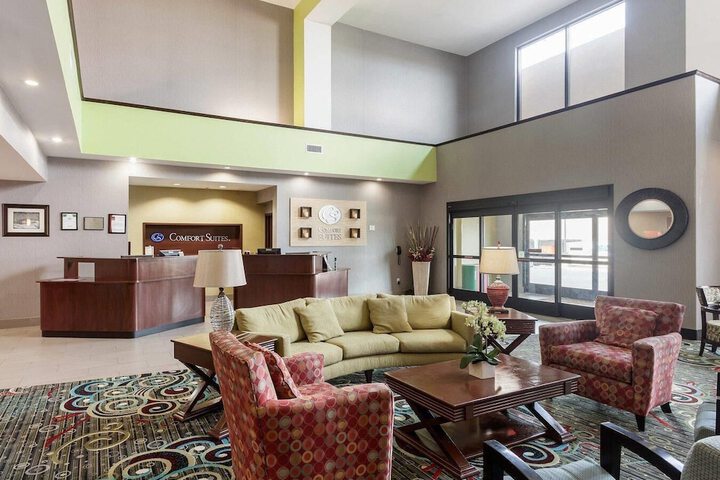 Comfort Suites Greenville