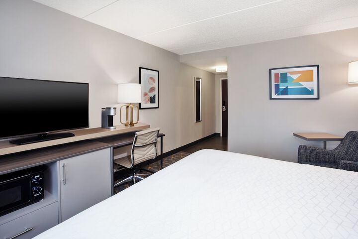 Room 43 of 87