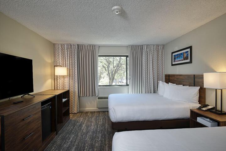 Room 18 of 70
