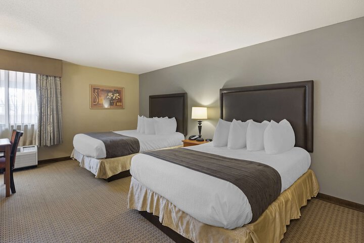Room 20 of 40