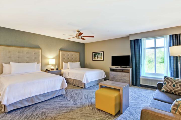 Room 36 of 71