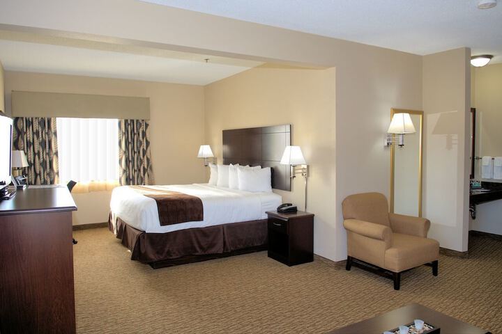 Room 25 of 43