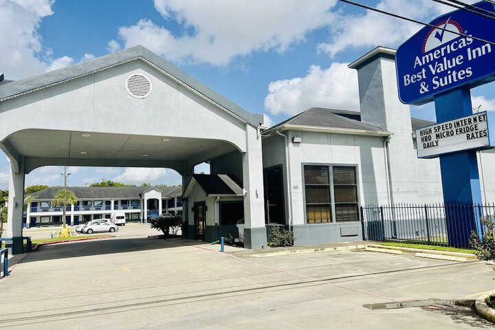 Americas Best Value Inn & Suites Mont Belvieu Houston