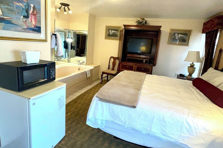 Maddox Inn