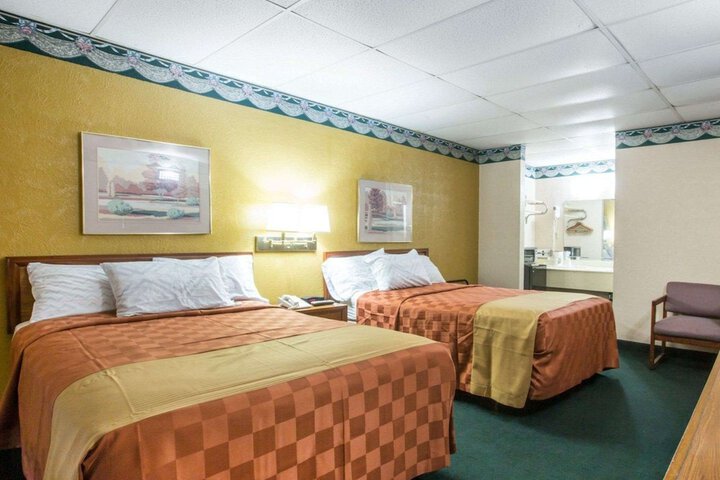 Room 7 of 31