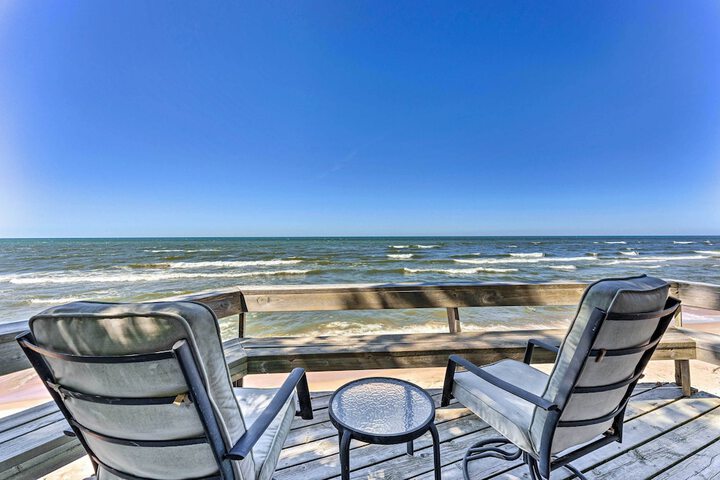 Douglas whispering Winds Cottage w / Beach!