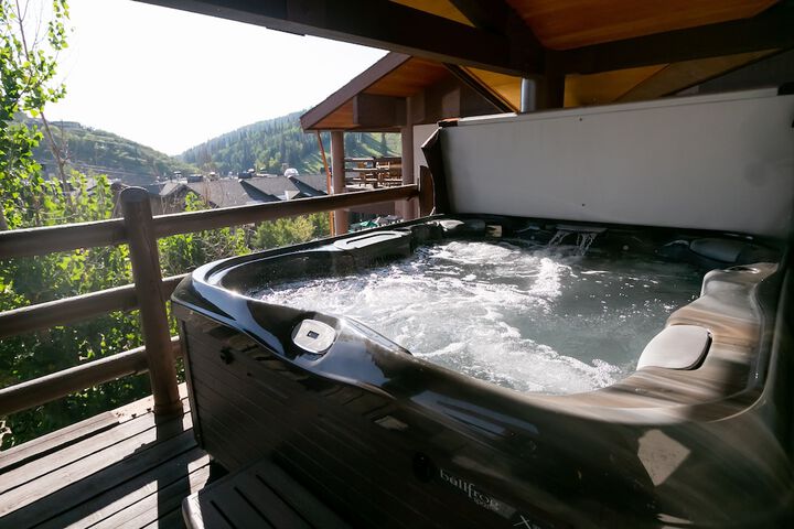 Stein Eriksen Lodge