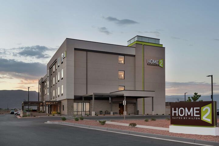 Hotel 3 of 48