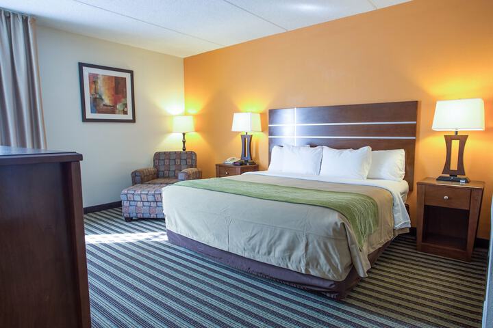 Room 20 of 38