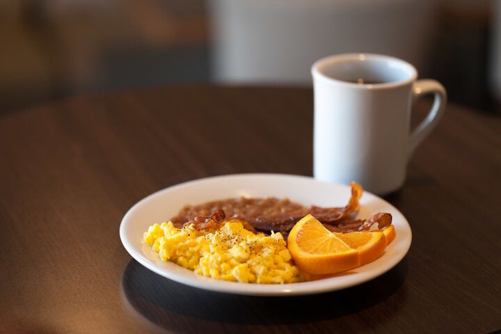 Breakfast/Coffee Service 47 of 51