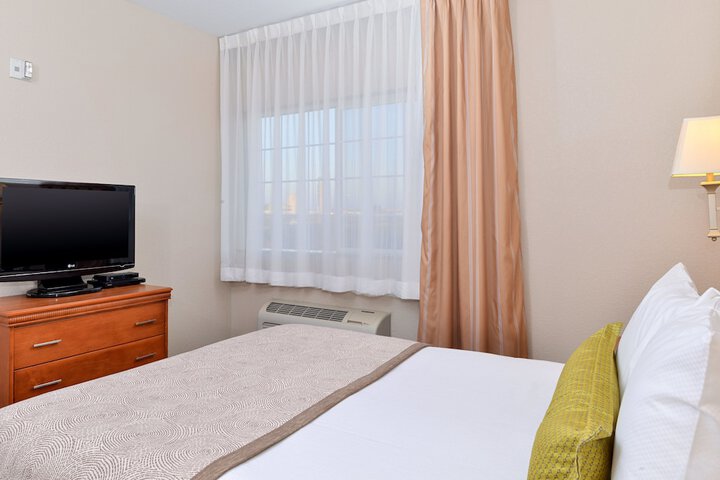 Room 42 of 55