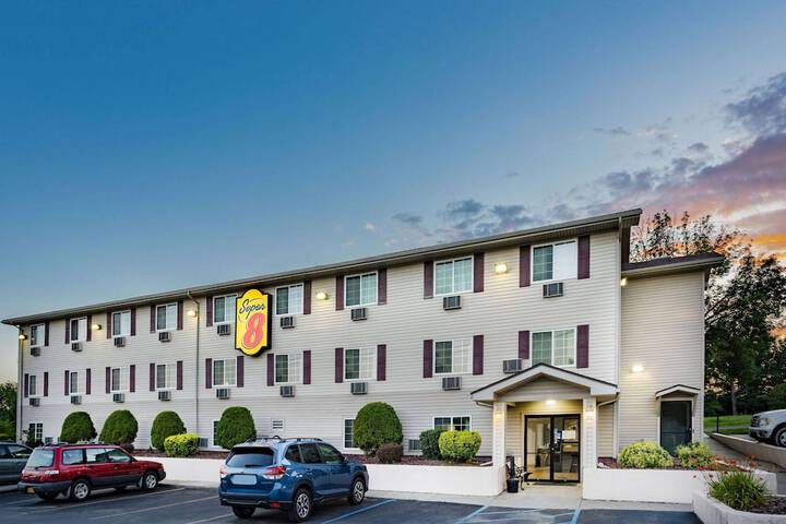 Hotel 2 of 15