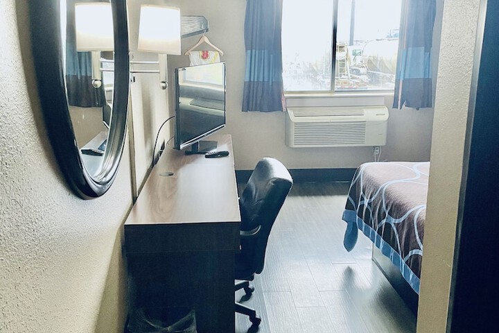 Room 22 of 24