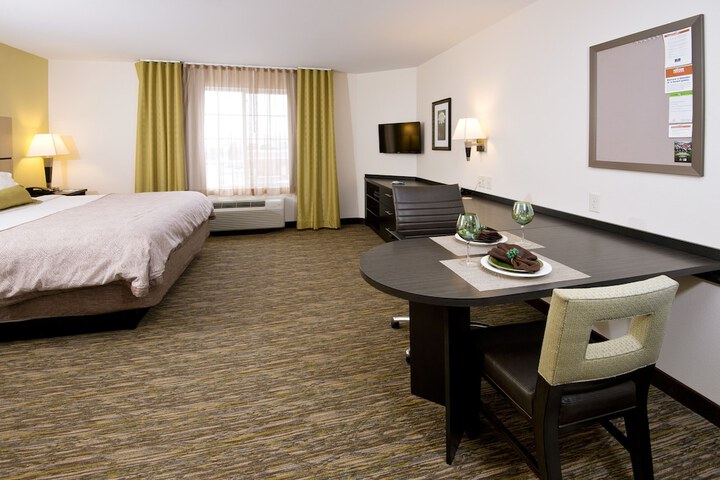 Room 15 of 24