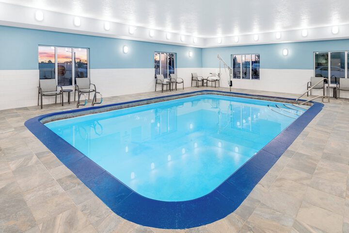 Pool 7 of 44