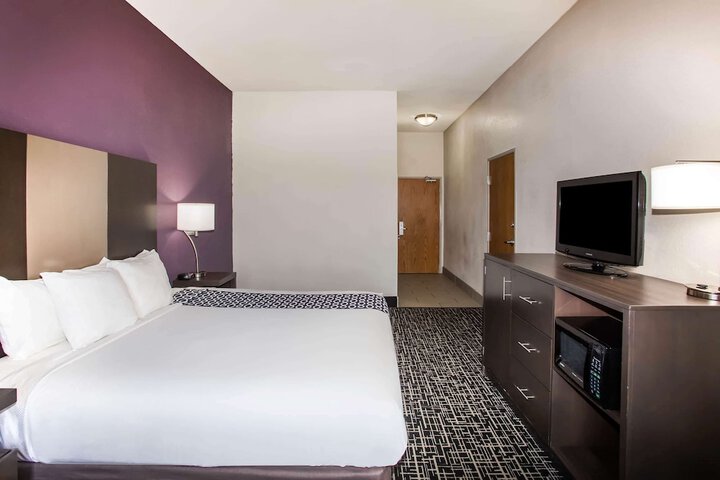 Room 22 of 30