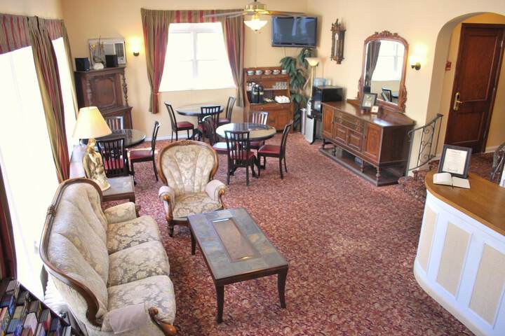 Hotel Interior 11 of 44