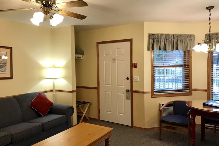 Room 55 of 157