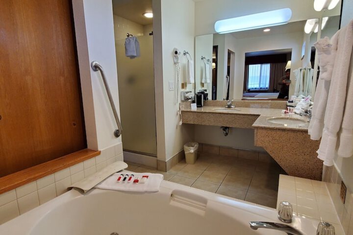 Baymont by Wyndham Seattle / Kirkland WA