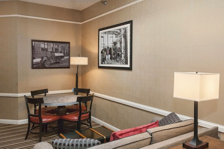 Fitgers Inn