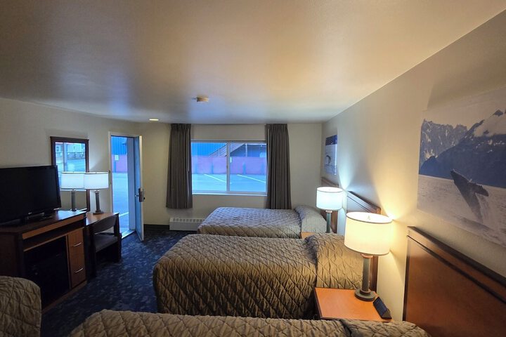 Breeze Inn