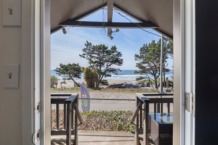 Oceanside Ocean Front Cabins