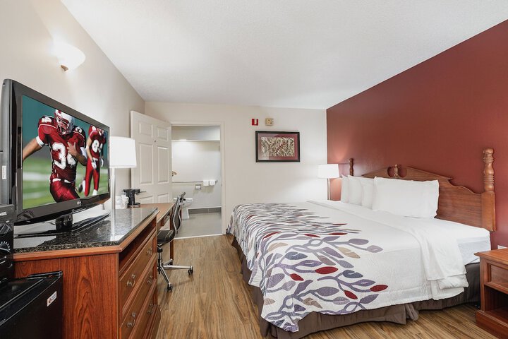 Room 21 of 37
