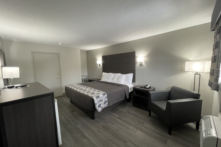 Embassy Inn