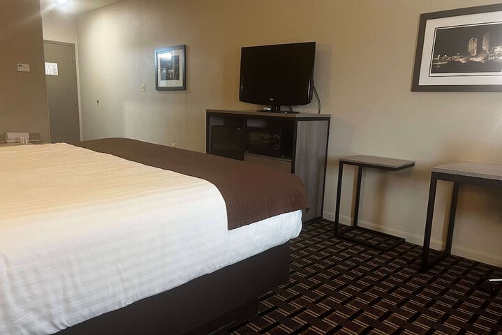 Room 20 of 65