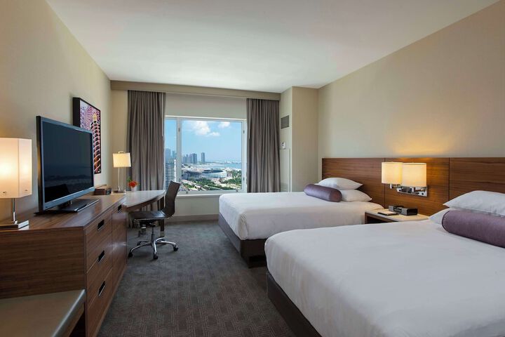 Room 28 of 80