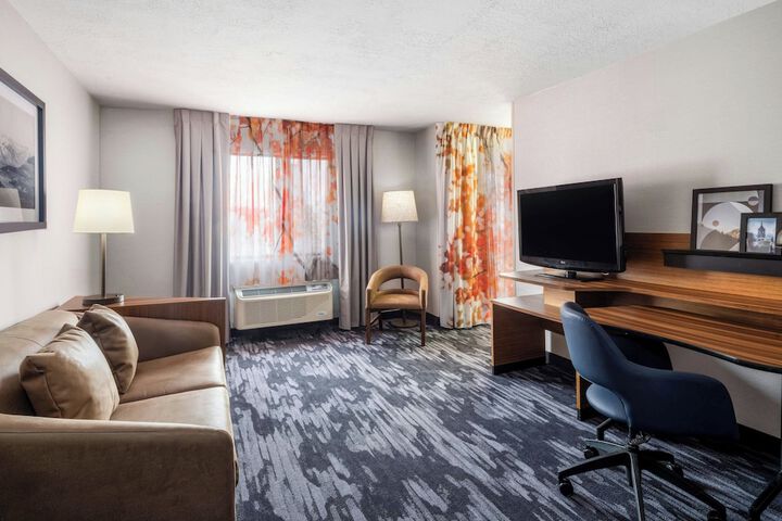 Room 13 of 49